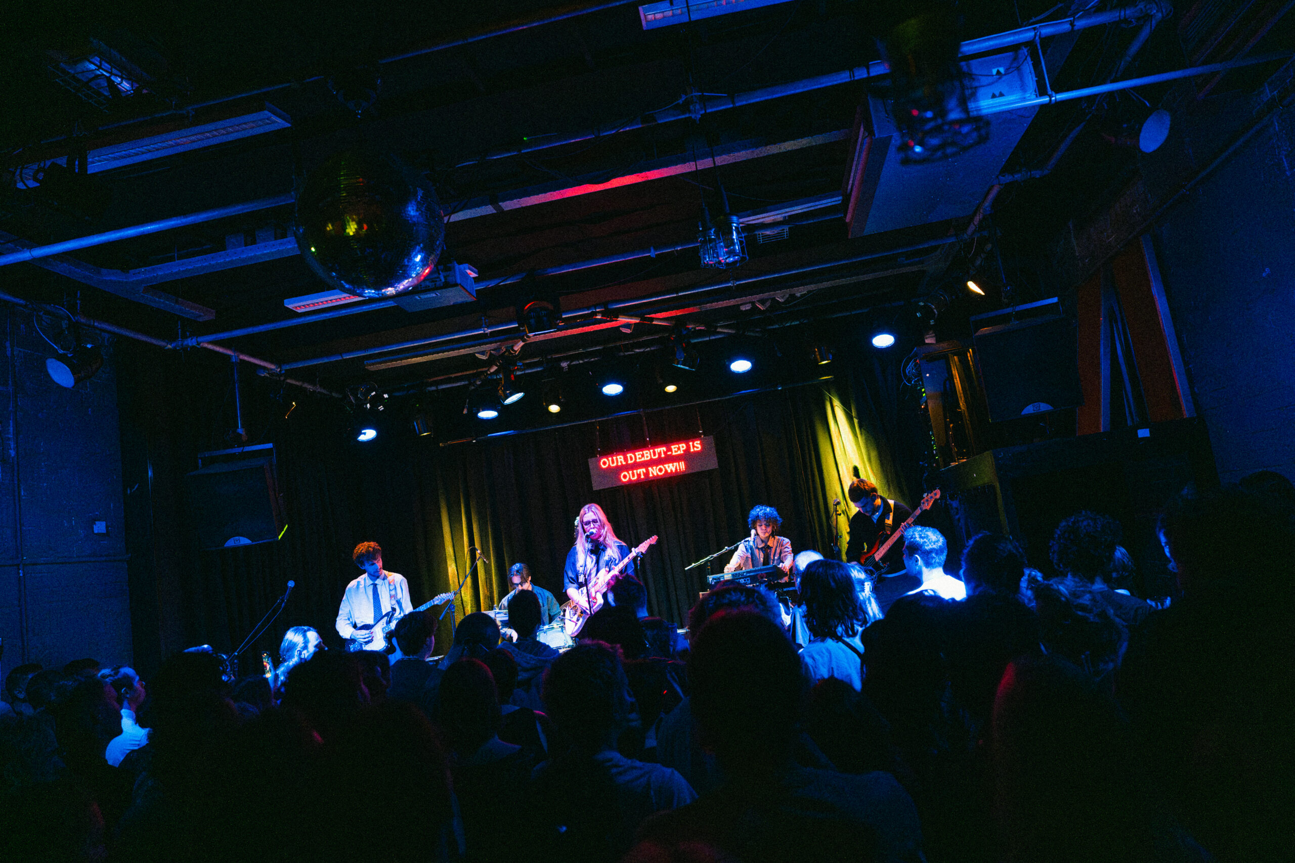 Eigen festival voor een EP release